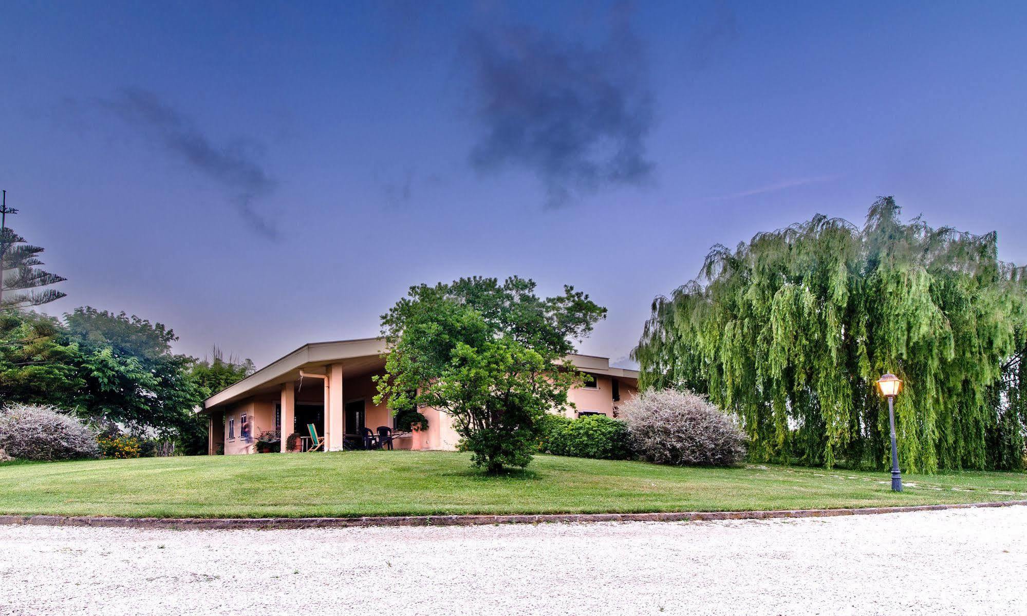 B&B Millennium Ladispoli Exteriör bild